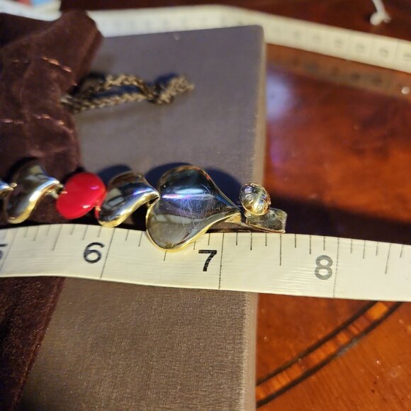 Auth Louis Vuitton Bracelet Gold Plated Red Enamel Passion Heart Link Motive - Picture 2 of 8